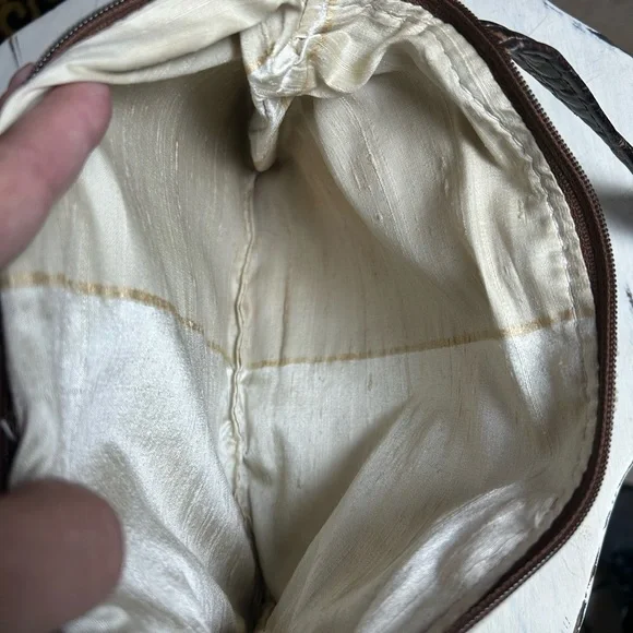 Keep it Gypsy Women's Goat Crossbody Bag Purse Tote Like New Condition